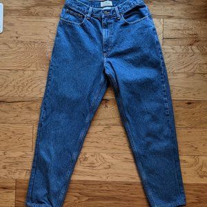 L.L. Bean Vintage 100% Cotton High Rise Relaxed Straight Rich Blue Jeans 28 10 4
